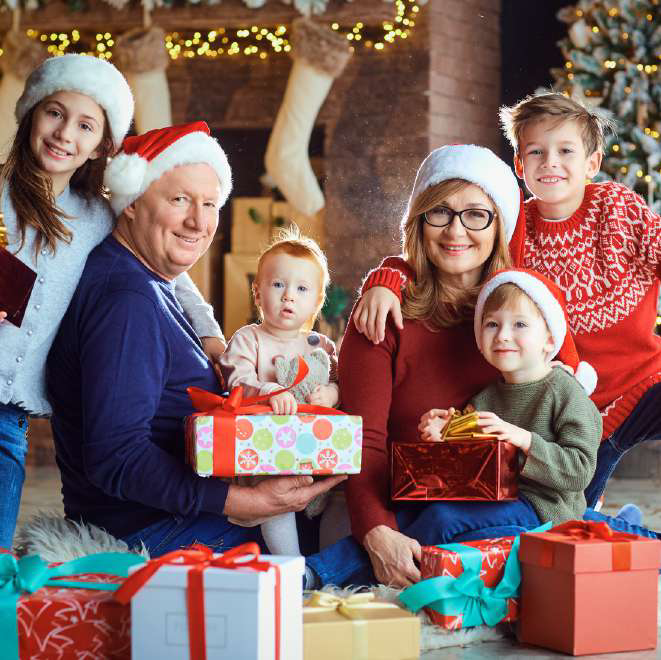 Santa's Arrival with Toys Giveaway